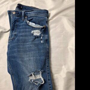 Hollister Ripped/Distressed Blue Jeans Skinny
